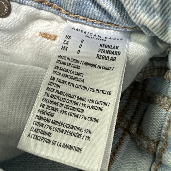 American Eagle Light Wash High Rise Skinny Strigid Mom Jeans sz 0 Distressed Rip - Picture 8 of 12